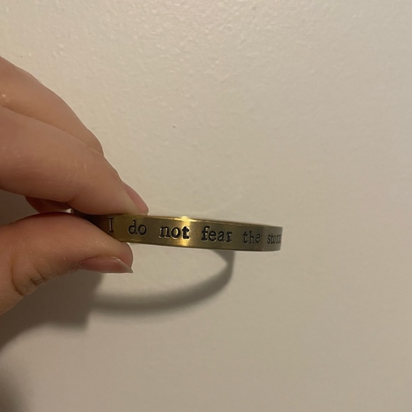 I do not fear the storm, I am the storm- metal cuff bracelet - Picture 3 of 4